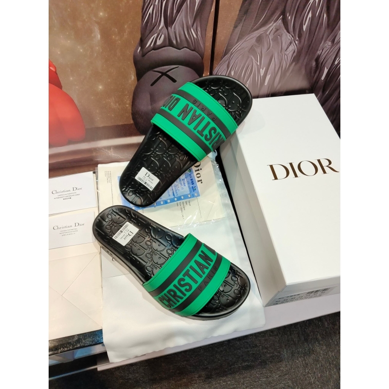 ch**an D*or slippers